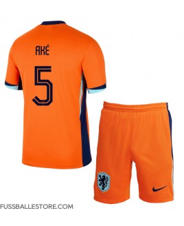 Günstige Niederlande Nathan Ake #5 Heimtrikotsatz Kinder EM 2024 Kurzarm (+ Kurze Hosen)